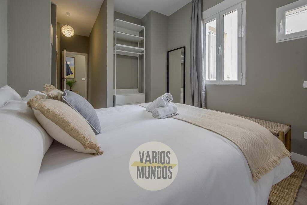 Luxury&Cool 9Pax Con Vistas Al Centro De Madrid Lägenhet Exteriör bild